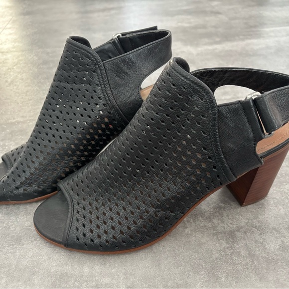 Steve Madden Heels - Picture 3 of 5